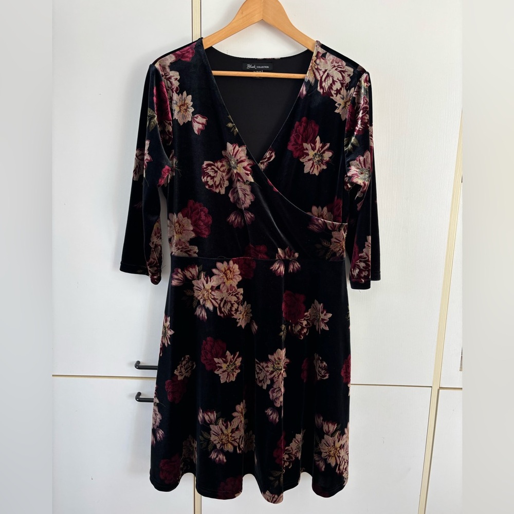 Black Collection Velvet Floral Wrap Dress XL Whimsigoth Cottagecore Coquette - Picture 2 of 12